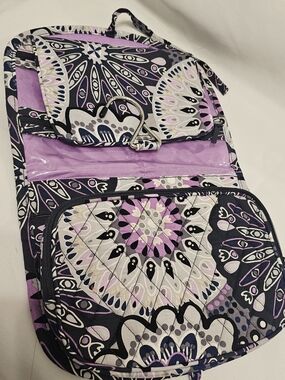 Vera Bradley Quilted Hanging Travel Organizer in Purple and Black Floral